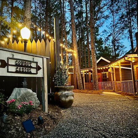 Hotel Kick Back Ranch Ramer Exterior foto