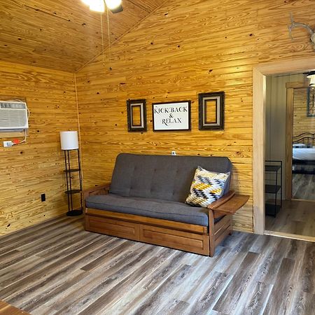 Hotel Kick Back Ranch Ramer Exterior foto