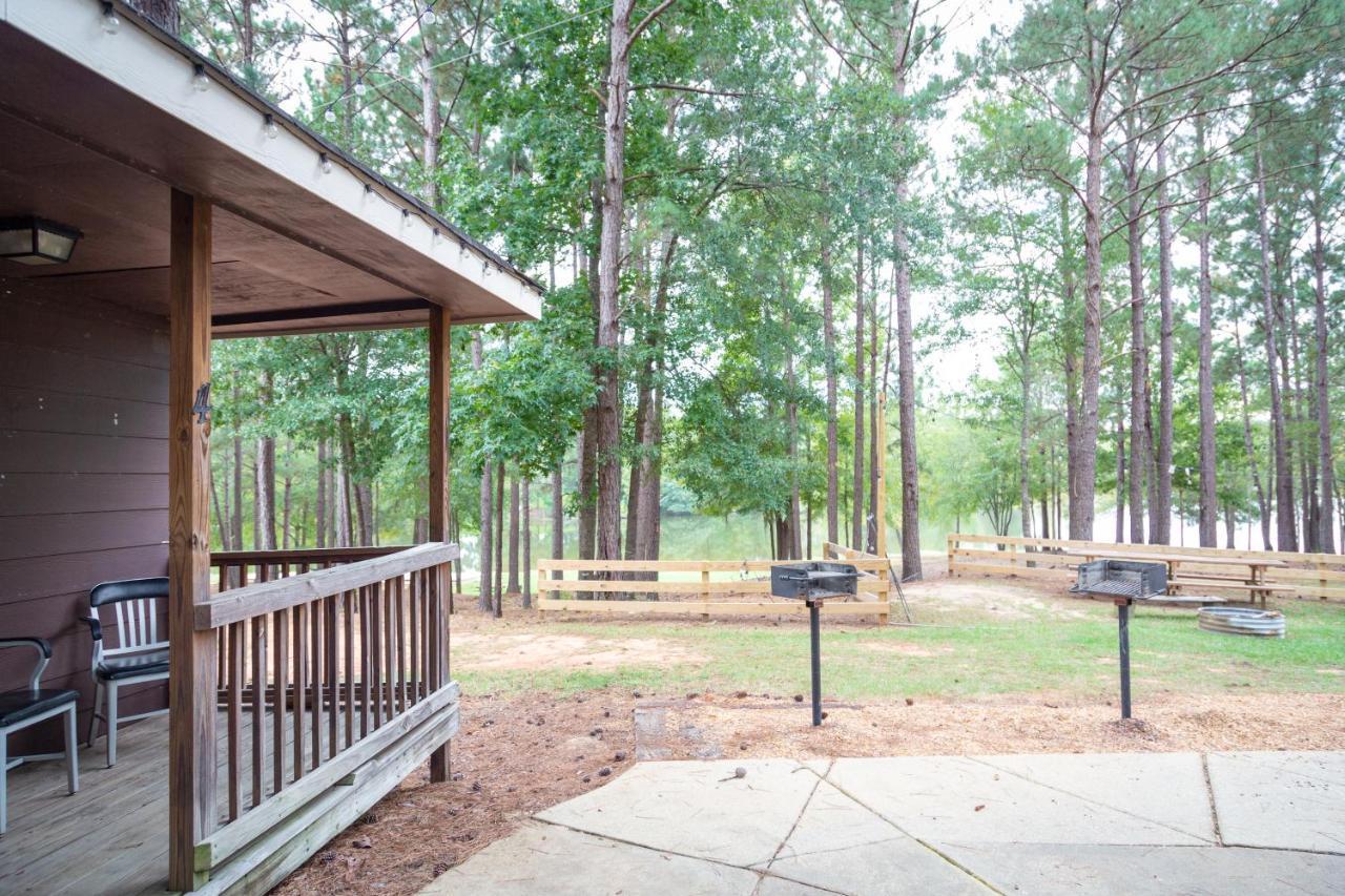 Hotel Kick Back Ranch Ramer Exterior foto